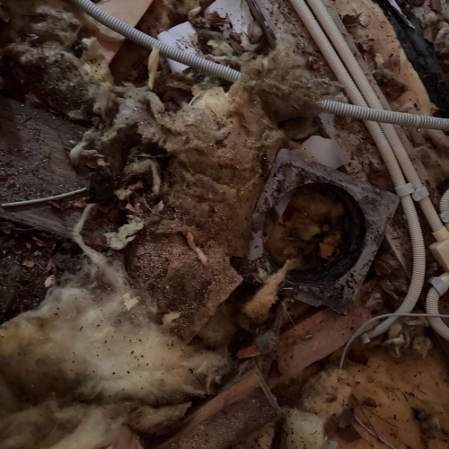 bortskaffelse af asbest tag affald i hus